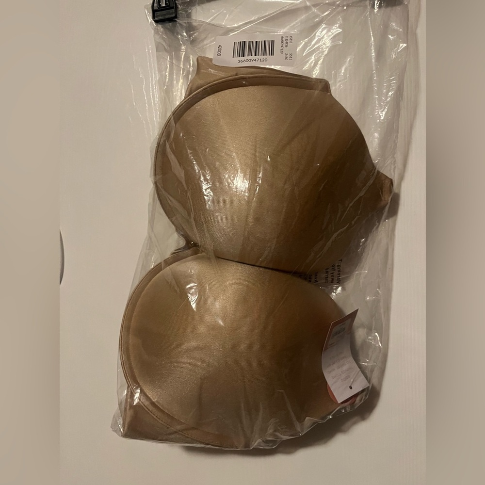NWT Cacique Invisible Backsmoother Boost Plunge Bra nude 42DDD
